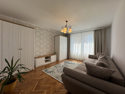 Apartament decomandat - Str. Nicolae Iorga 