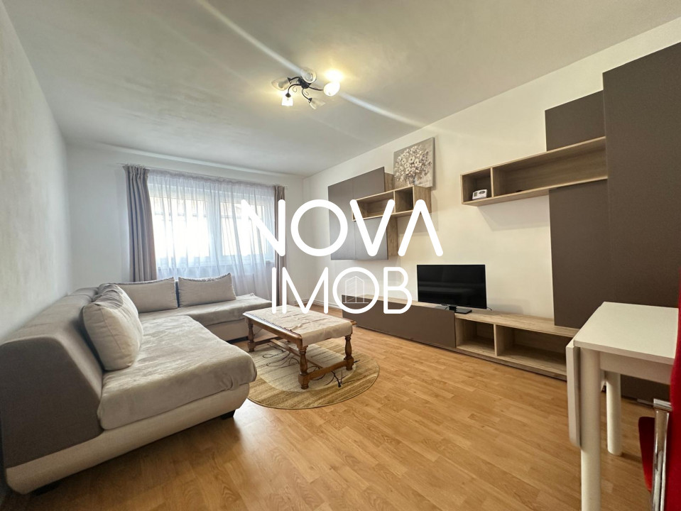 Apartament 2 camere, decomandat, Str. Semaforului