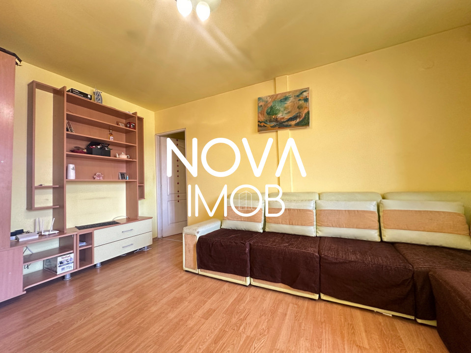 Apartament 3 camere, tip mansarda - Aleea Sevis