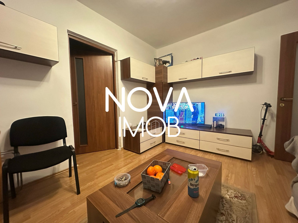 Apartament 2 camere, nedecomandar, etajul 1 - Str. Miraslau