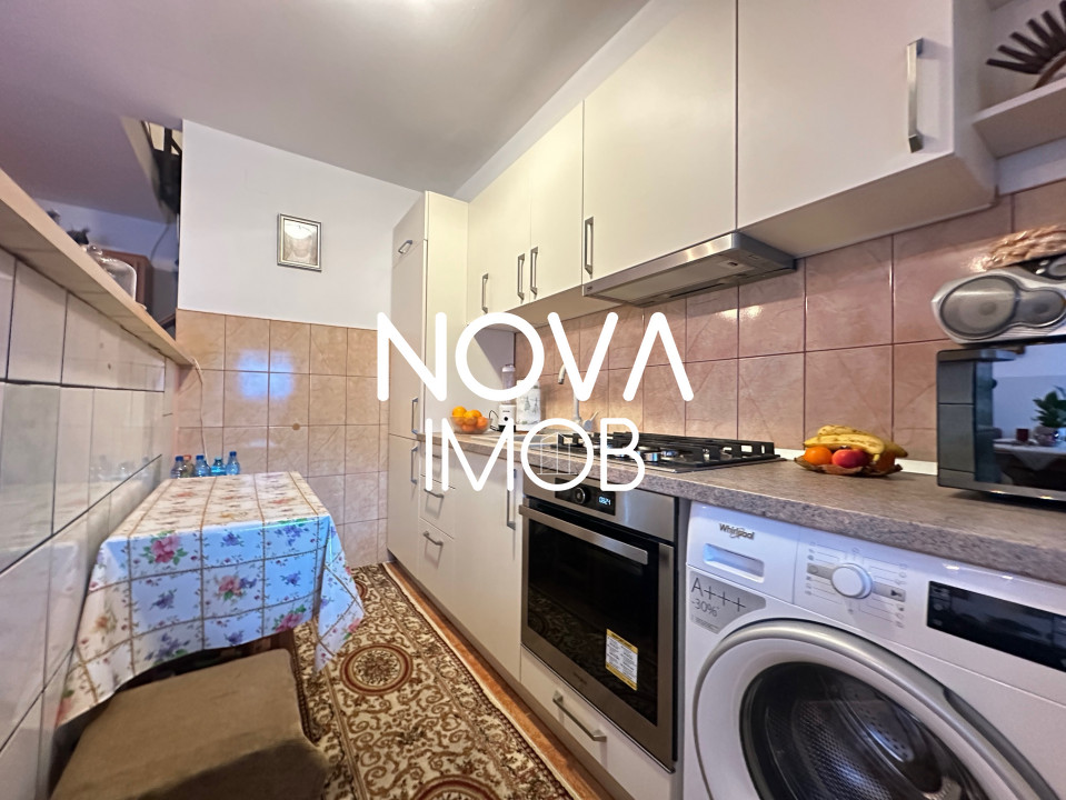 Apartament 3 camere mobilat-utilat - Str. Semaforului