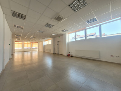Spatiu comercial de inchiriat 875mp - Piata Cluj