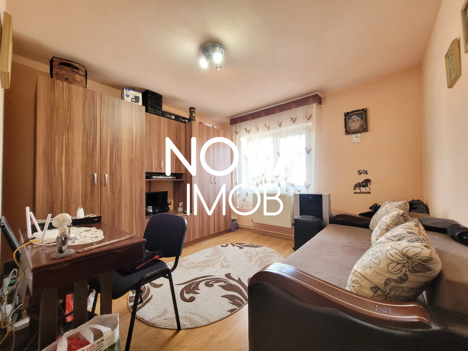 Apartament 2 camere, decomandat cu balcon - Semaforului