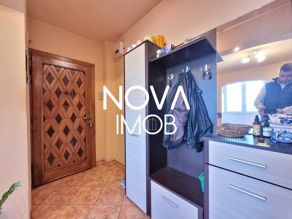 Apartament 2 camere, decomandat cu balcon - Semaforului