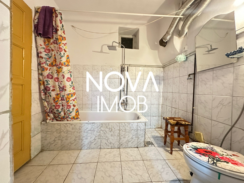 Apartament 2 camere + teren + garaj, Str. 9 Mai