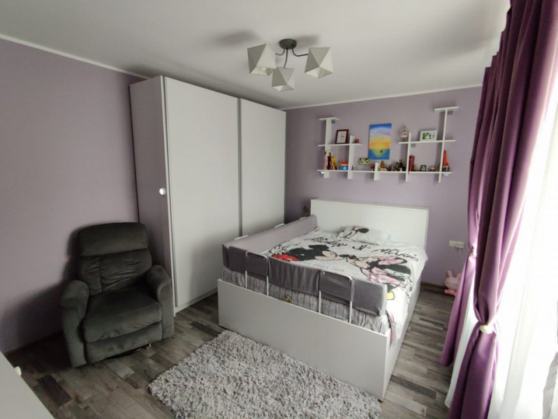 Apartament 2 camere, decomandat, MOBILAT - UTILAT