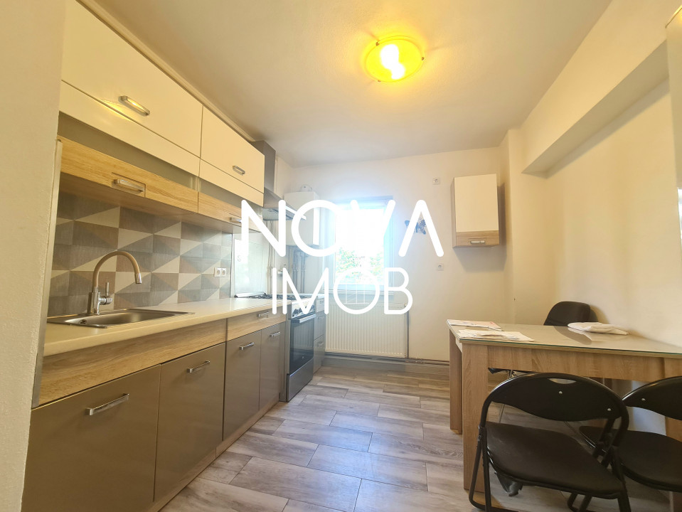 Apartament 2 camere, decomandat - B-dul Mihai Viteazul 
