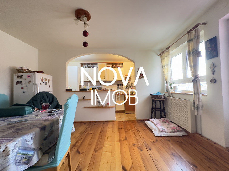 Casa tip duplex - de vanzare - Zona Record - Sibiu