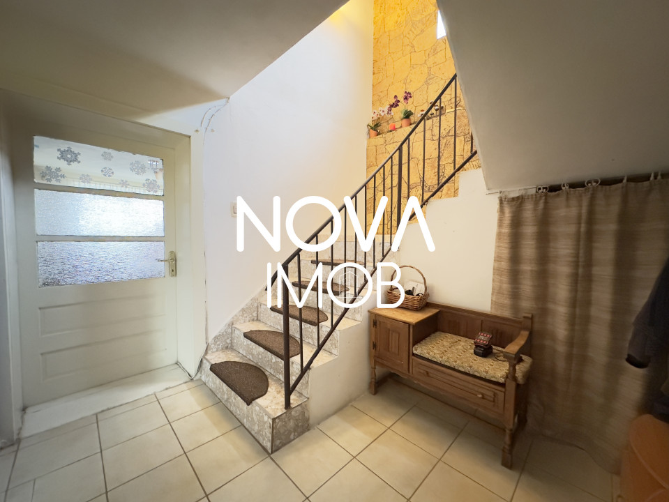 Casa tip duplex - de vanzare - Zona Record - Sibiu