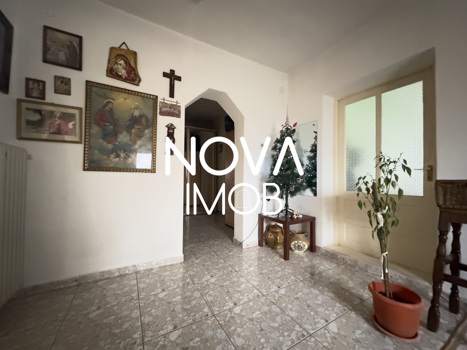 Casa tip duplex - de vanzare - Zona Record - Sibiu