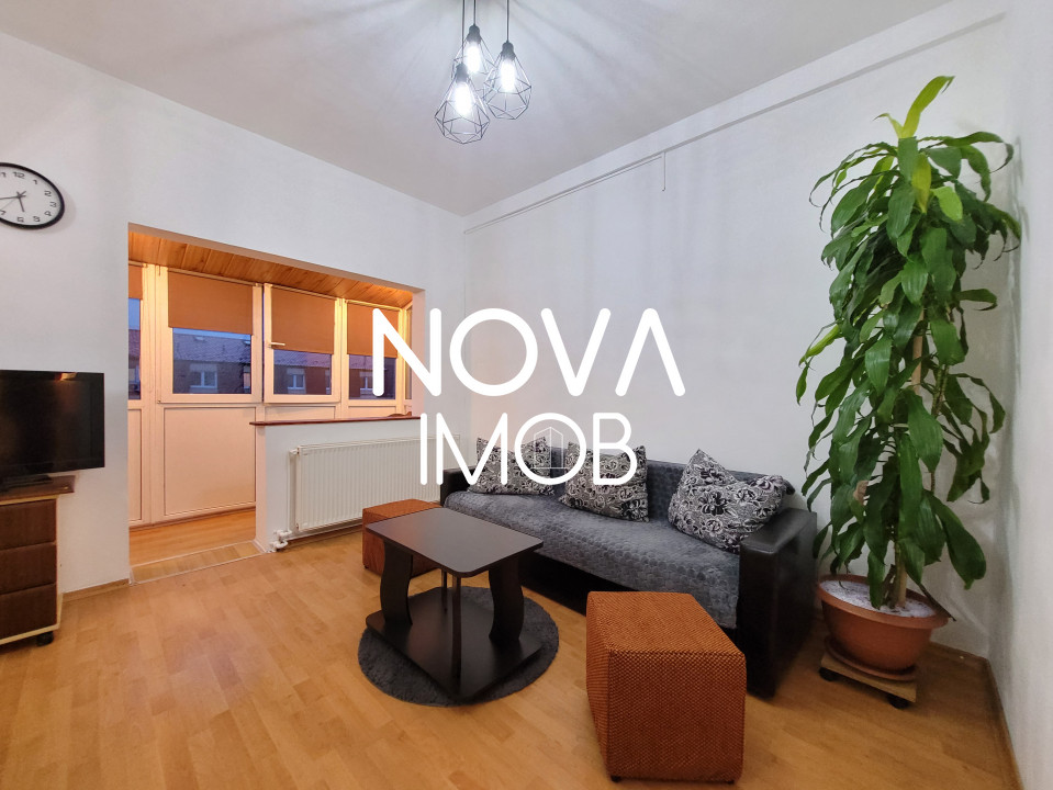 Apartament tip mansarda cu balcon, mobilat-utilat, Valea Aurie