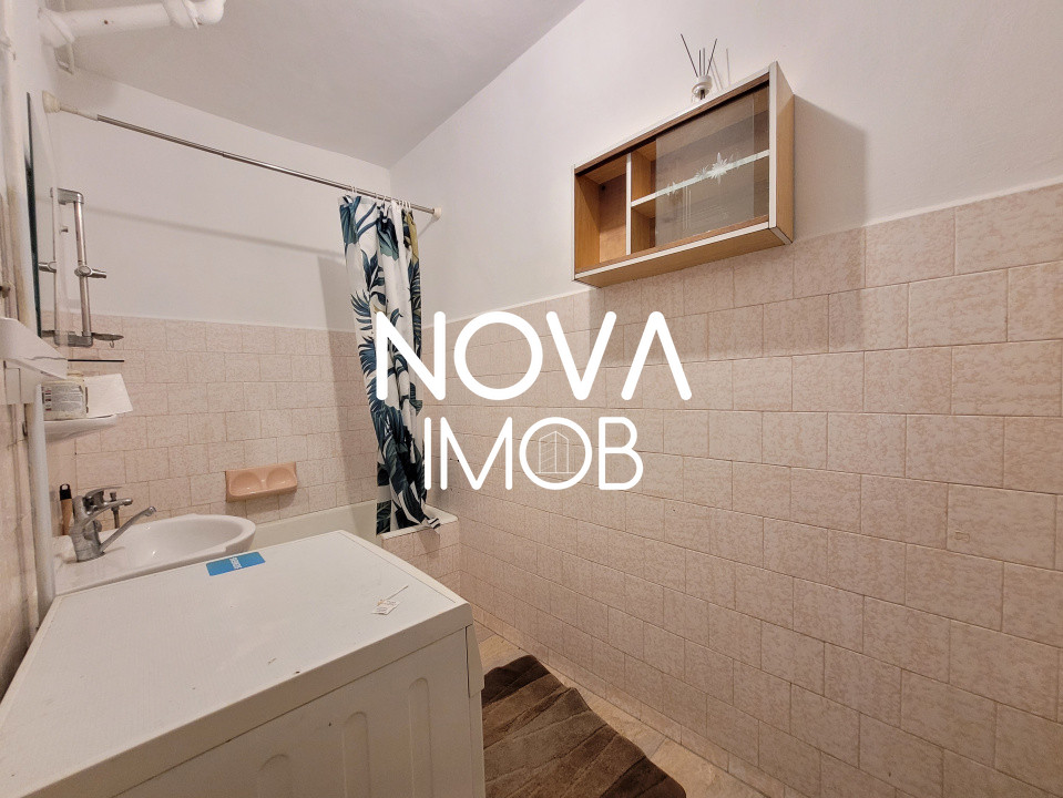 Casa tip duplex (2 apartamente + spatiu comercial) - Parcul Sub Arini - Goga
