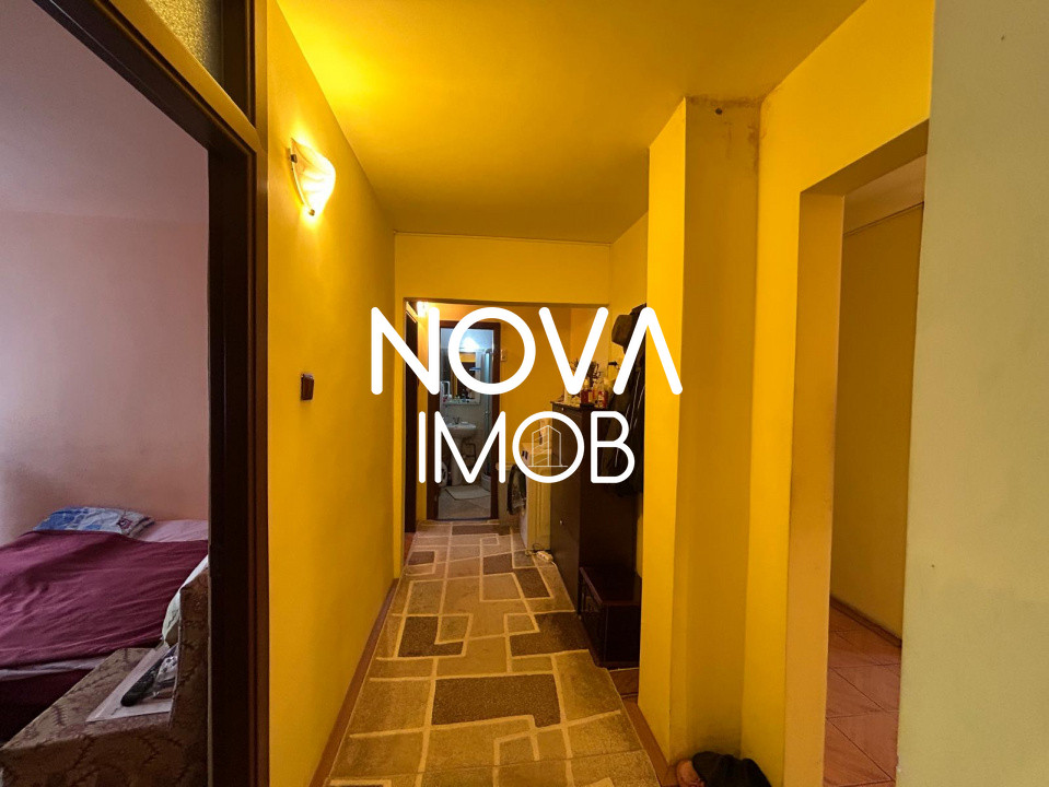 Apartament 4 camere - 2 bai, etaj intermediar - Strand