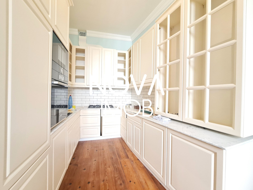 Apartament 4 camere ultracentral pentru inchiriat