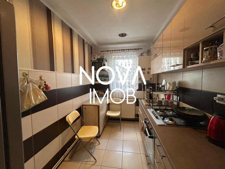 Apartament tip mansarda, 3 camere, mobilat si utilat