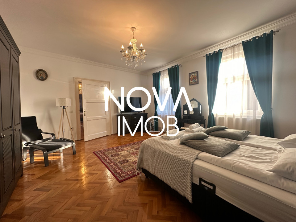 Apartament 3 camere de vanzare, Piata Armelor, Sibiu