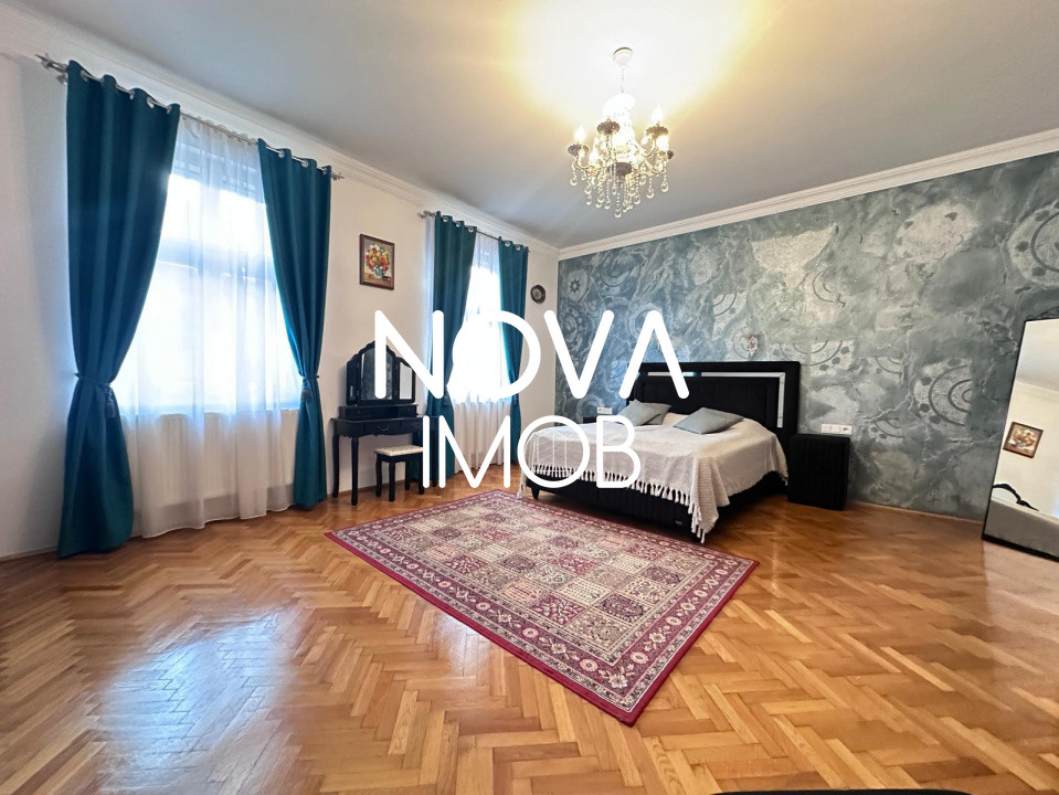 Apartament 3 camere de vanzare, Piata Armelor, Sibiu