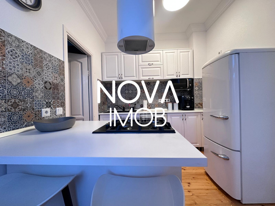 Apartament 3 camere de vanzare, Piata Armelor, Sibiu