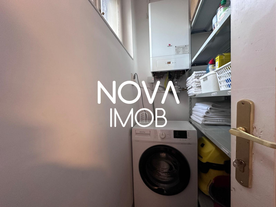 Apartament 3 camere de vanzare, Piata Armelor, Sibiu