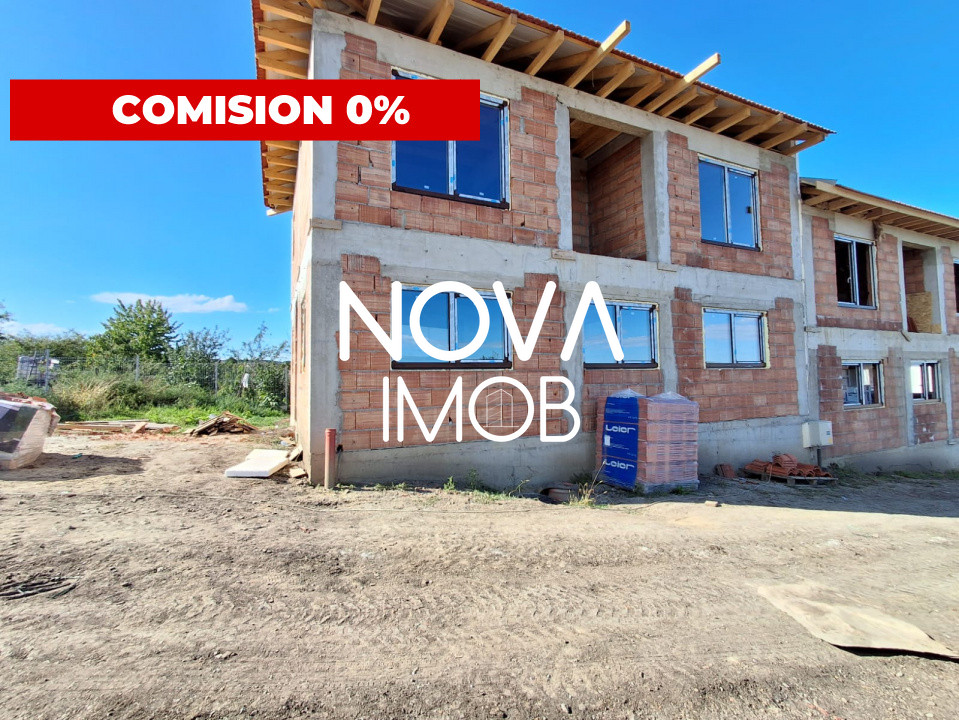 Casa tip duplex, la alb - Sura Mica - COMISION 0