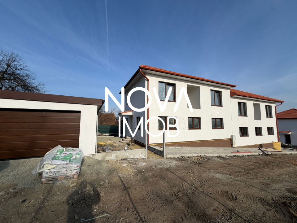 Casa tip duplex, la alb - Sura Mica - COMISION 0