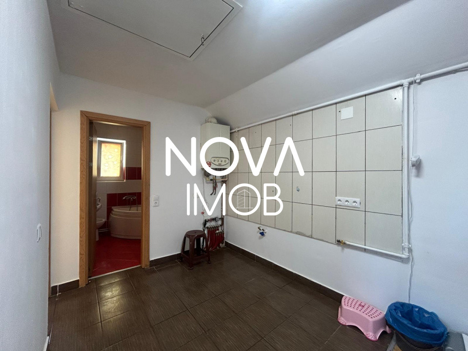 Apartament 2 camere cu pod , zona Strand II