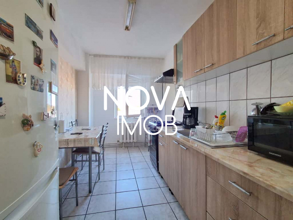 Apartament 3 camere de inchiriat, Str. Abatorului
