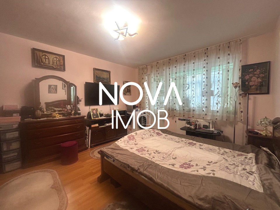 Apartament 2 camere, decomandat, mobilat si utilat, loc de parcare