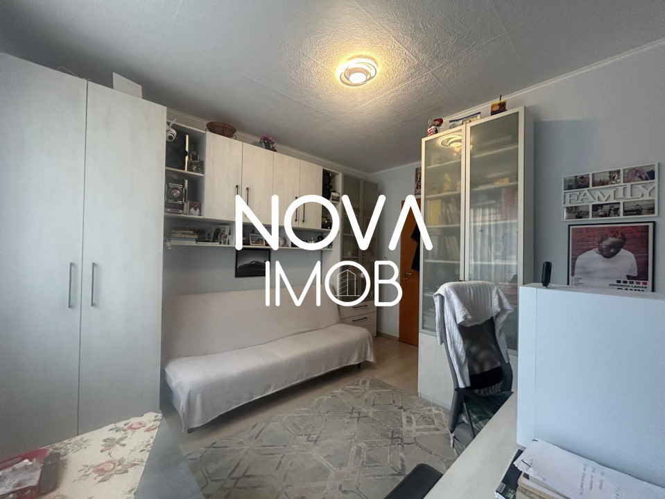 Apartament 2 camere, decomandat, mobilat si utilat, loc de parcare