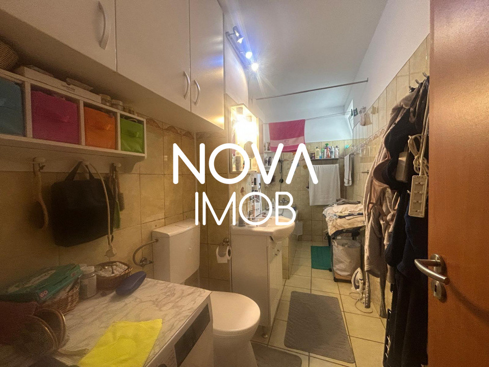 Apartament 2 camere, decomandat, mobilat si utilat, loc de parcare