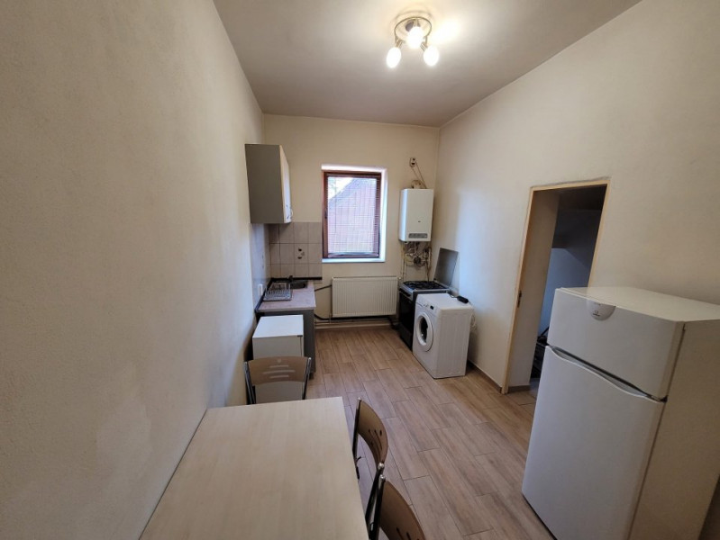 Apartament cu o camera la casa - Zona Milea