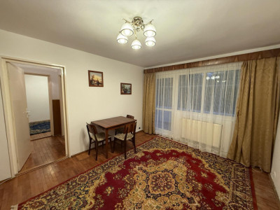 Apartament de inchiriat 2 camere, balcon, zona Rahovei