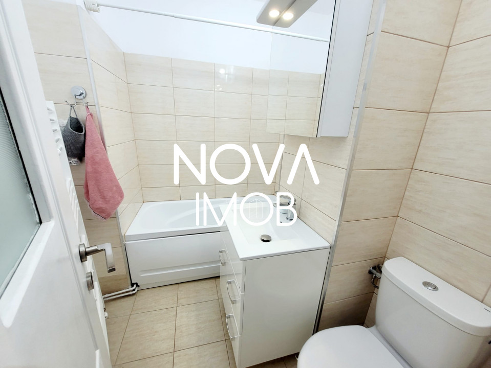 De inchiriat garsoniera - Zona Strand