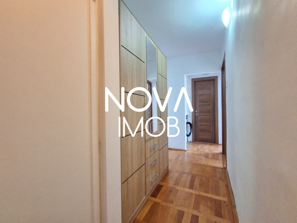 Apartament 3 camere, decomandat, Terezian