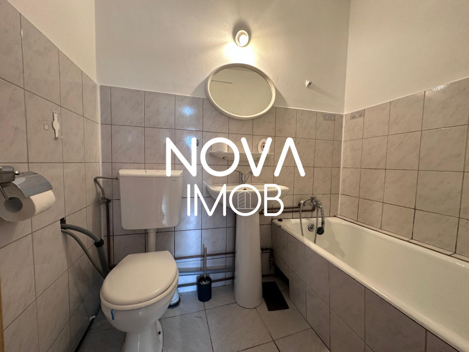 Garsoniera 28mp, parter, Strada Siretului