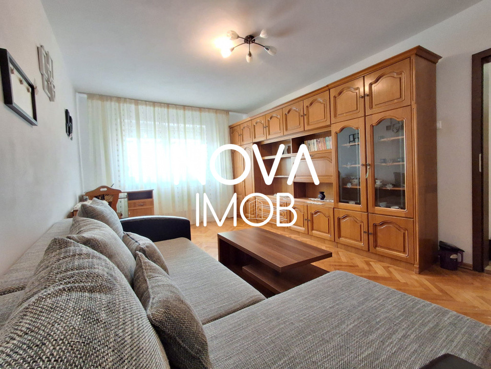 Apartament 2 camere, decomandat, Vasile Aaron