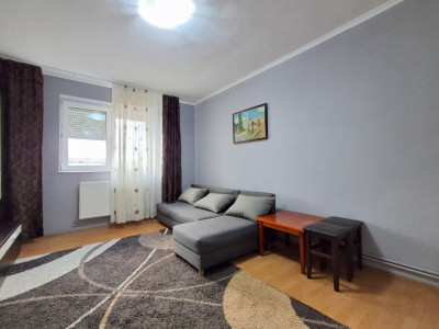 Garsoniera de inchiriat, Vasile Aaron