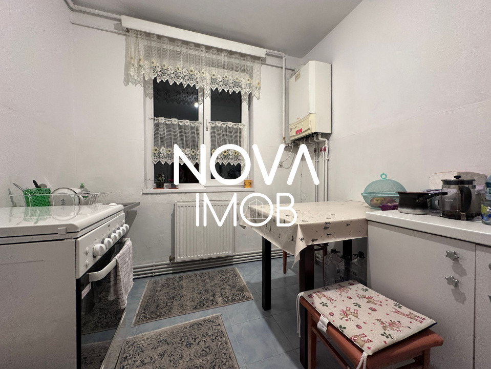 Apartament 3 camere, semidecomandat, Str Rahovei, Sibiu