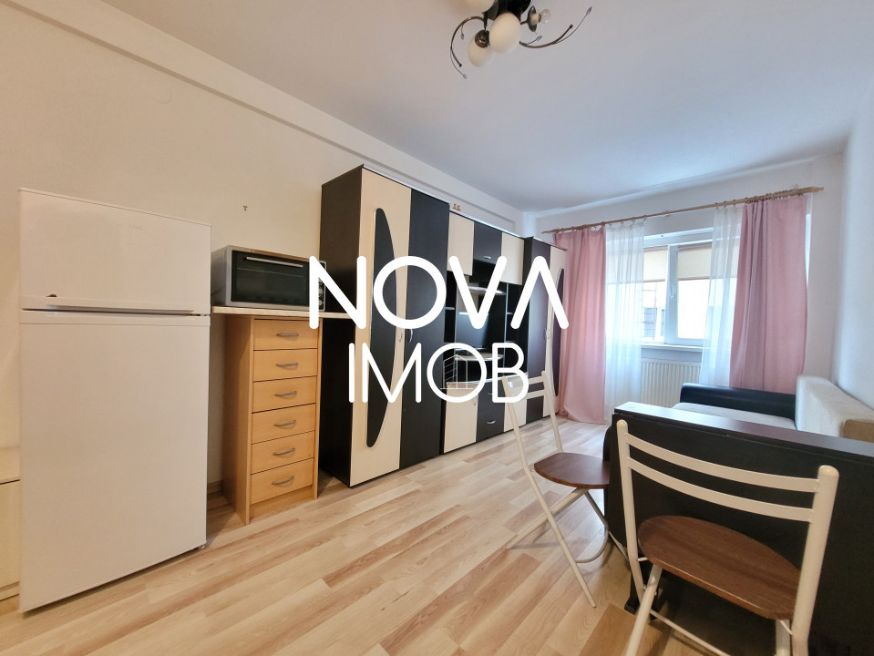 Garsoniera renovata zona Stefan cel Mare Etaj 3/7