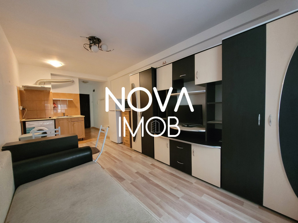 Garsoniera renovata zona Stefan cel Mare Etaj 3/7