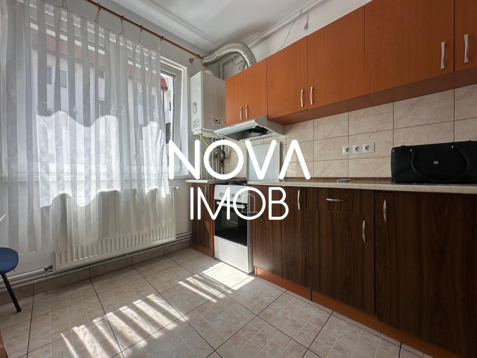 Apartament 2 camere, decomandat, etajul 1 - Valea Sapunului