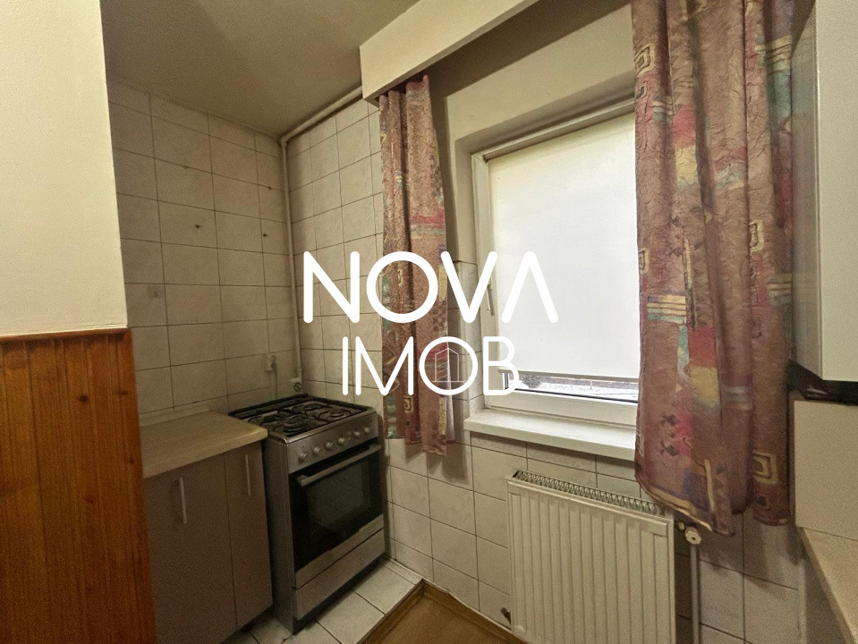 Apartament 4 camere - 2 bai, etaj intermediar - Strand