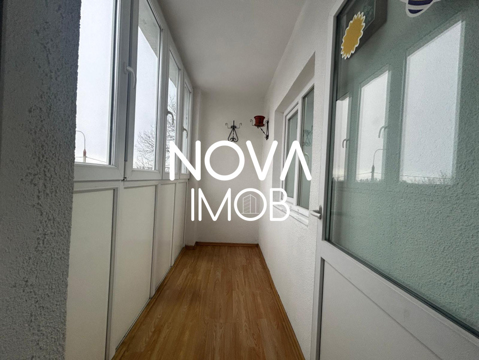 Apartament 4 camere - 2 bai, etaj intermediar - Strand