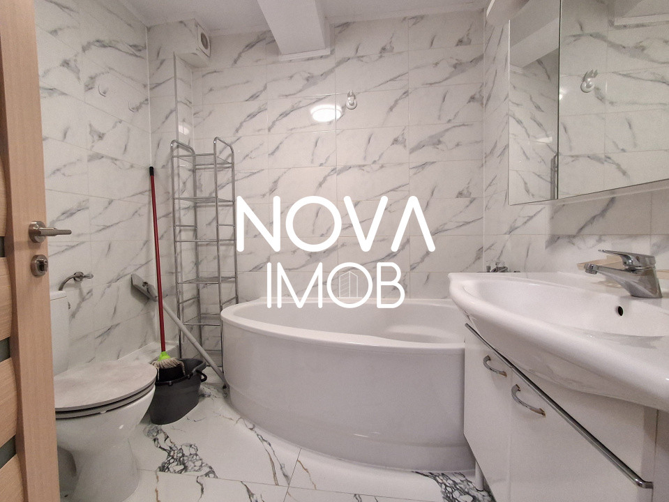 Apartament 3 camere, Doamna Stanca