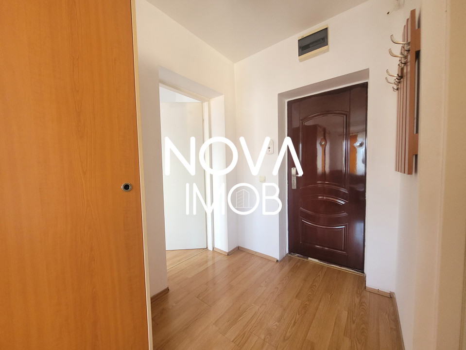 Apartament 2 camere, Scoala de Inot