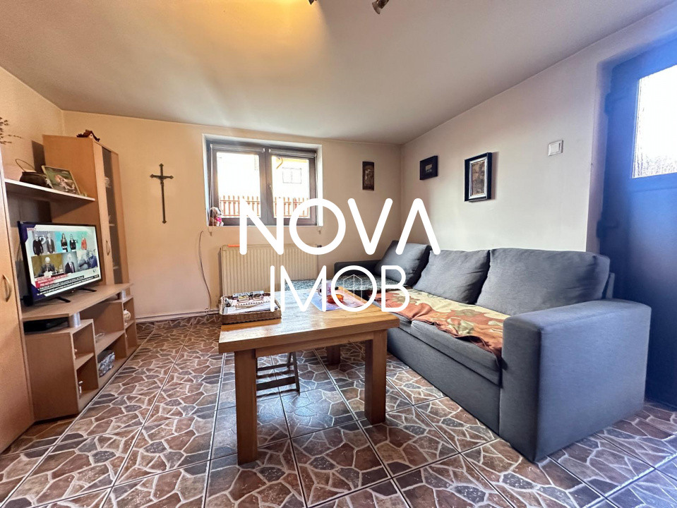 Casa cu deschidere la 2 strazi - Zona Calea Poplacii