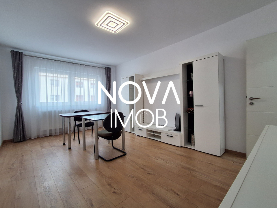 Apartament 2 camere, decomandat - Strand