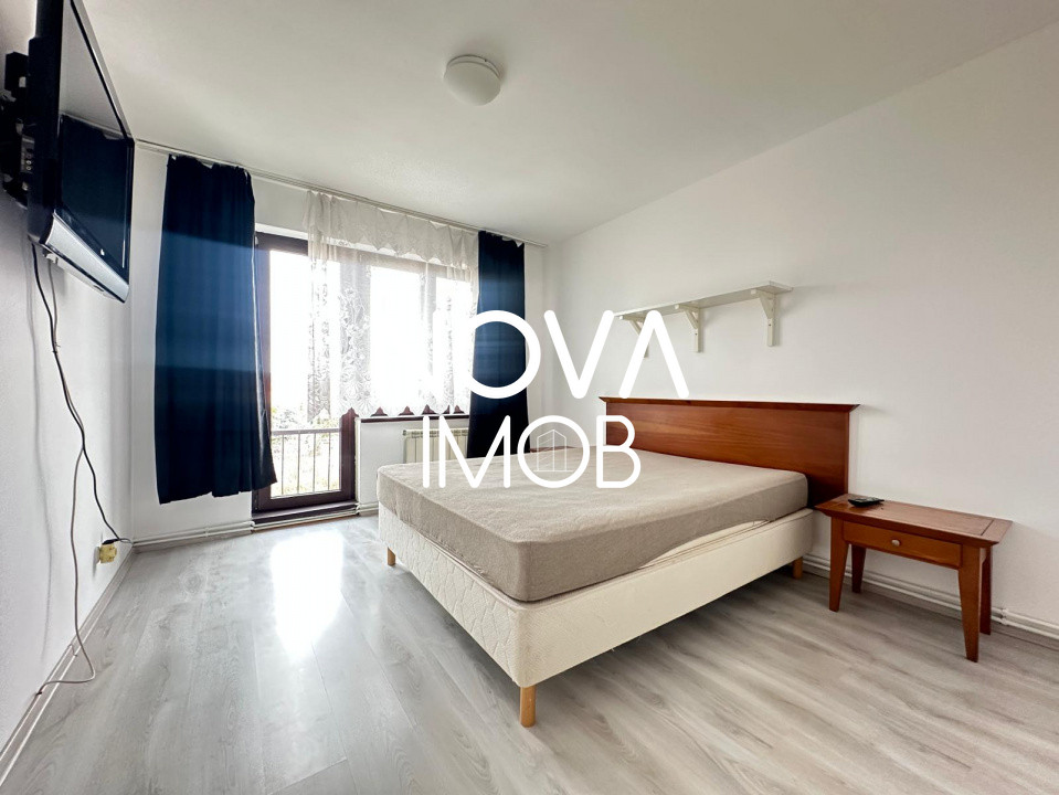 Apartament 3 camere, decomandat - Central 