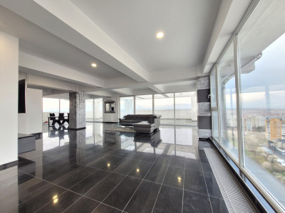 Penthouses de inchiriat, 200 mp. utili + 60mp. terasa - Mihai Viteazu