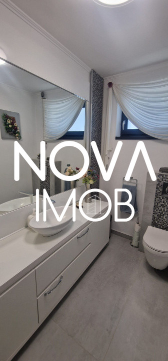 Casa de vanzare 4 camere, mobilata utilata modern,  2 locuri parcare, Selimbar